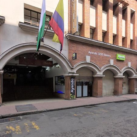 Ayenda 1235 Botero Hotel Medellin Bagian luar foto