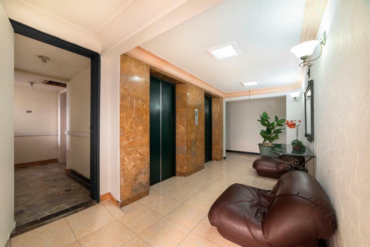 Ayenda 1235 Botero Hotel Medellin Bagian luar foto